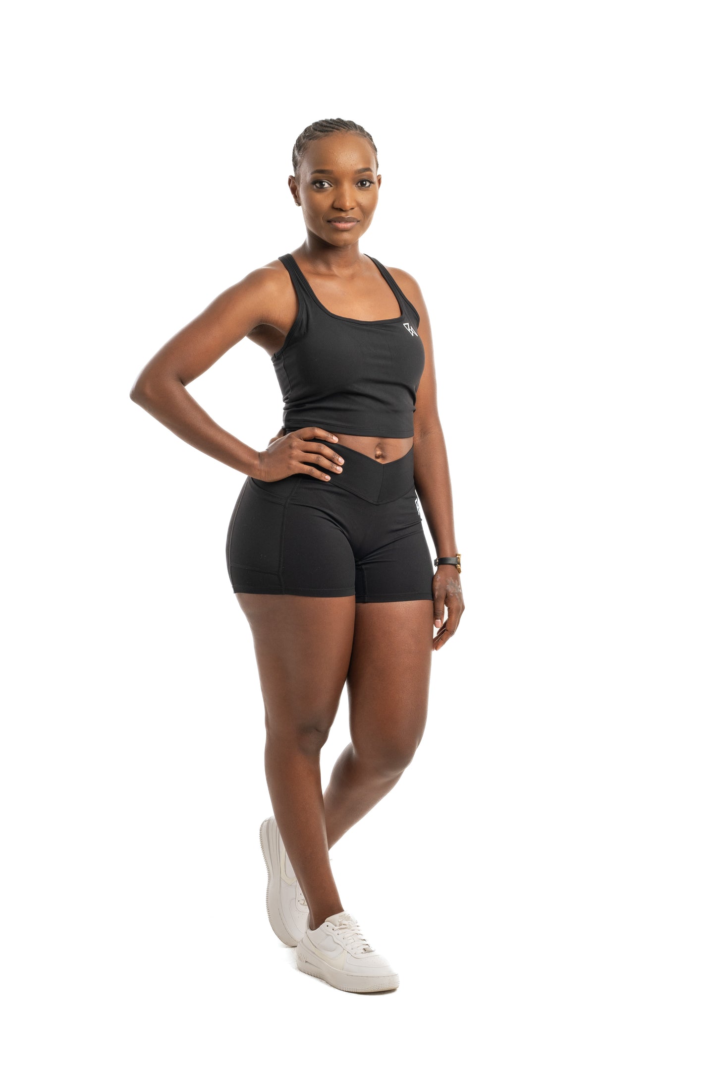 Sculpture set Sports crop and V-shape shorts