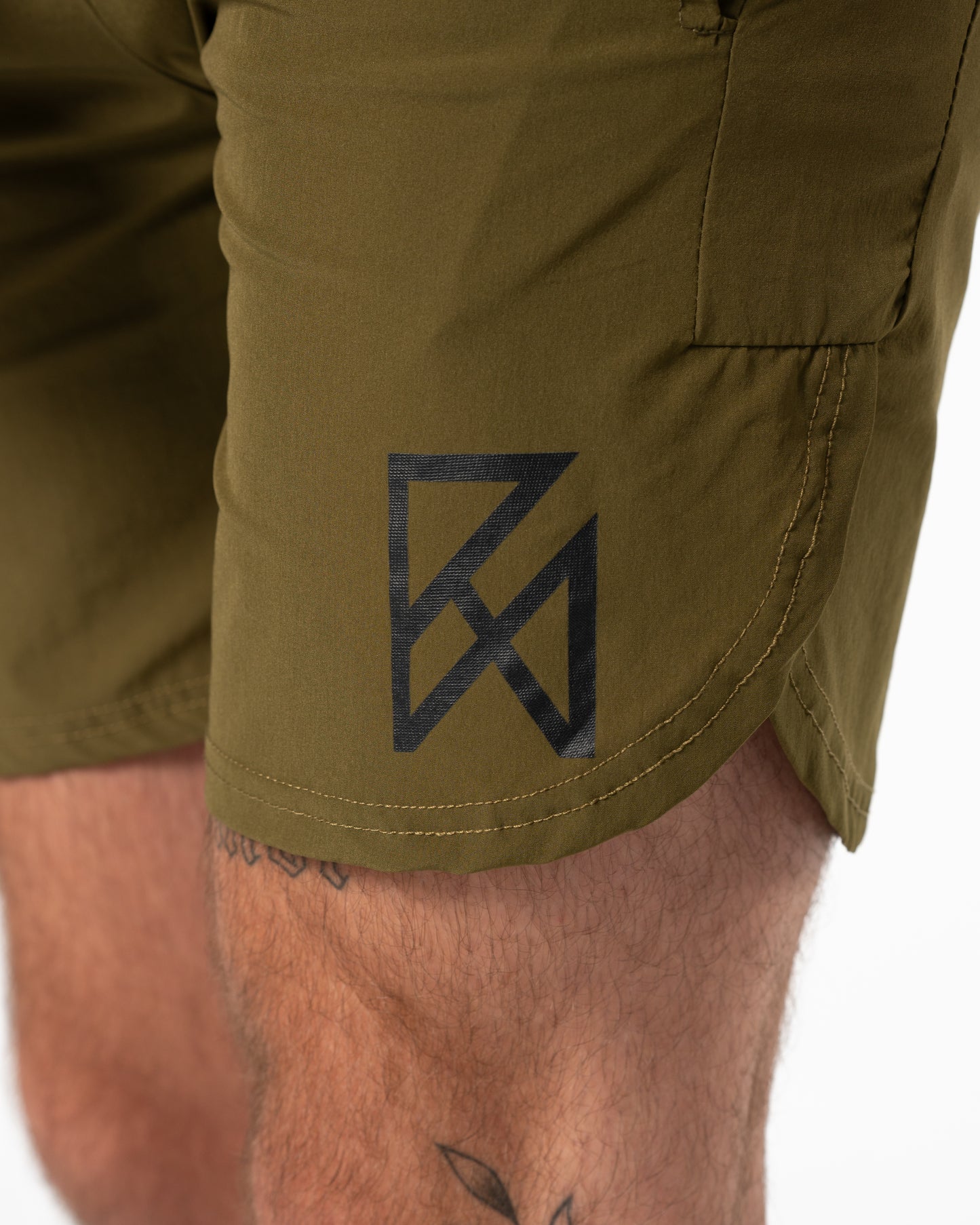 Sculpture Easy-dry gym shorts