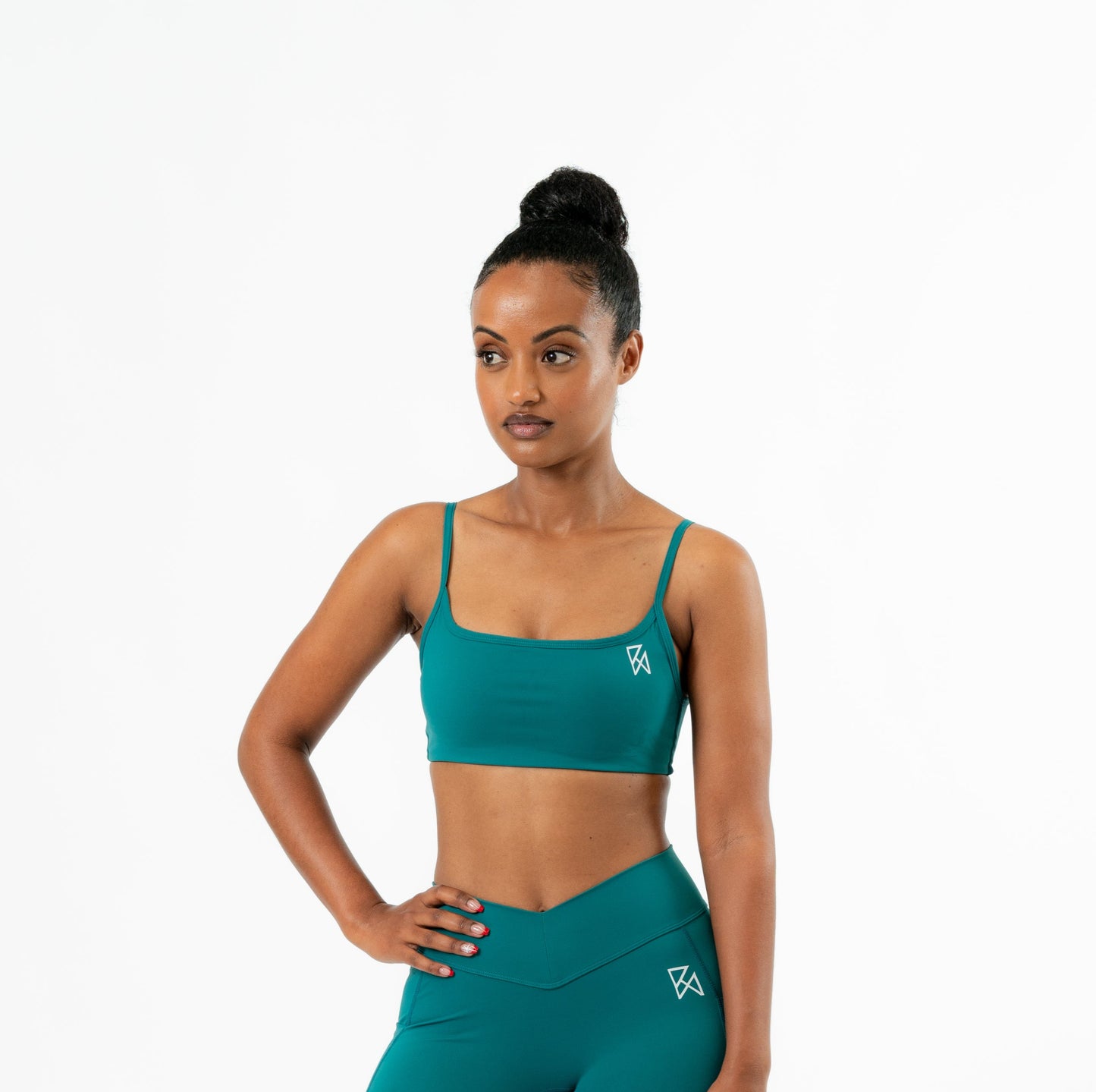 Sculpture Twisted sports bra